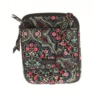 🩷NWOT VERA BRADLEY RETIRED DISNEY PARKS Mickey Medallion Hipster Crossbody Bag